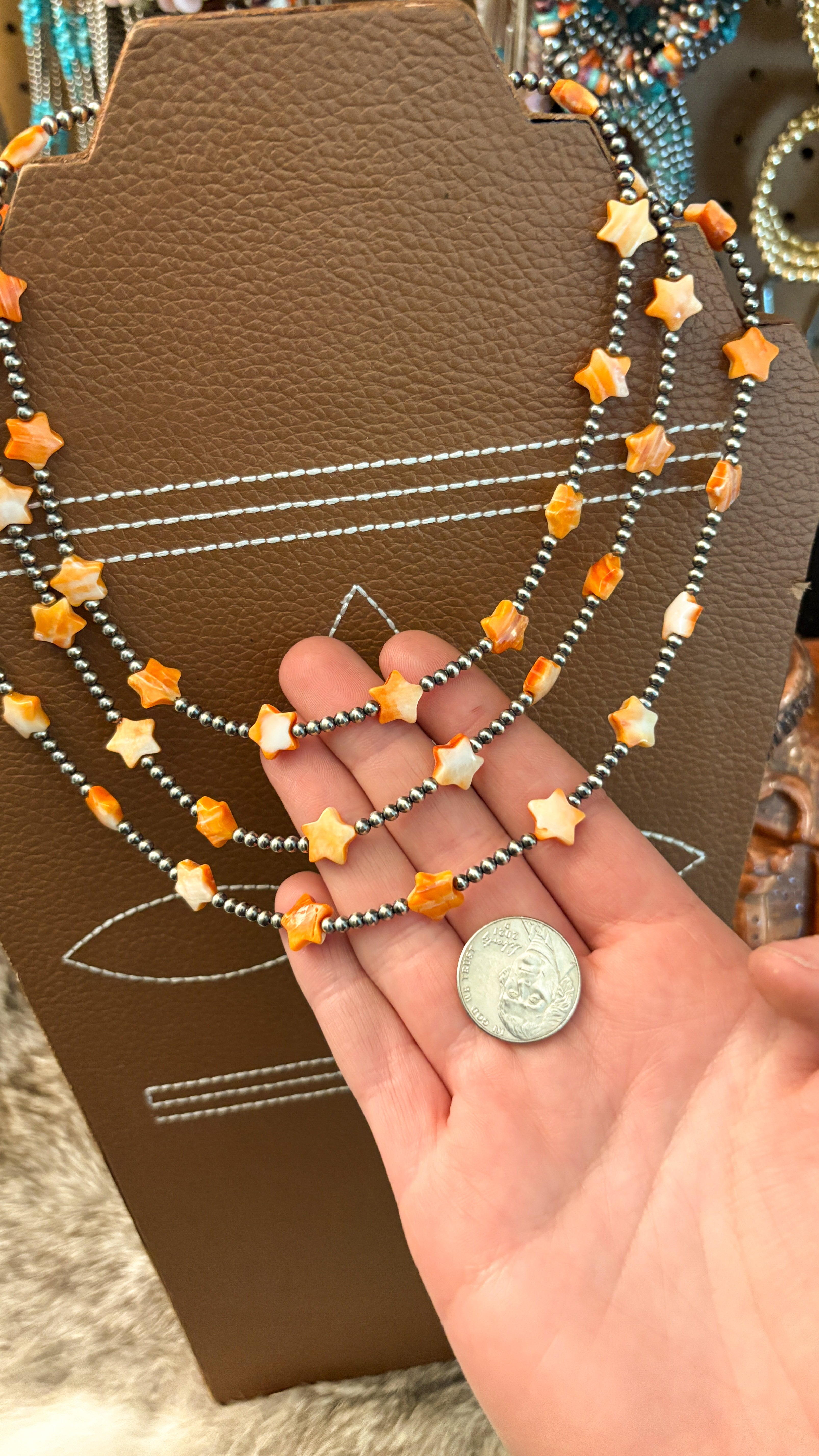 ORANGE SPINY OYSTER STAR NECKLACE