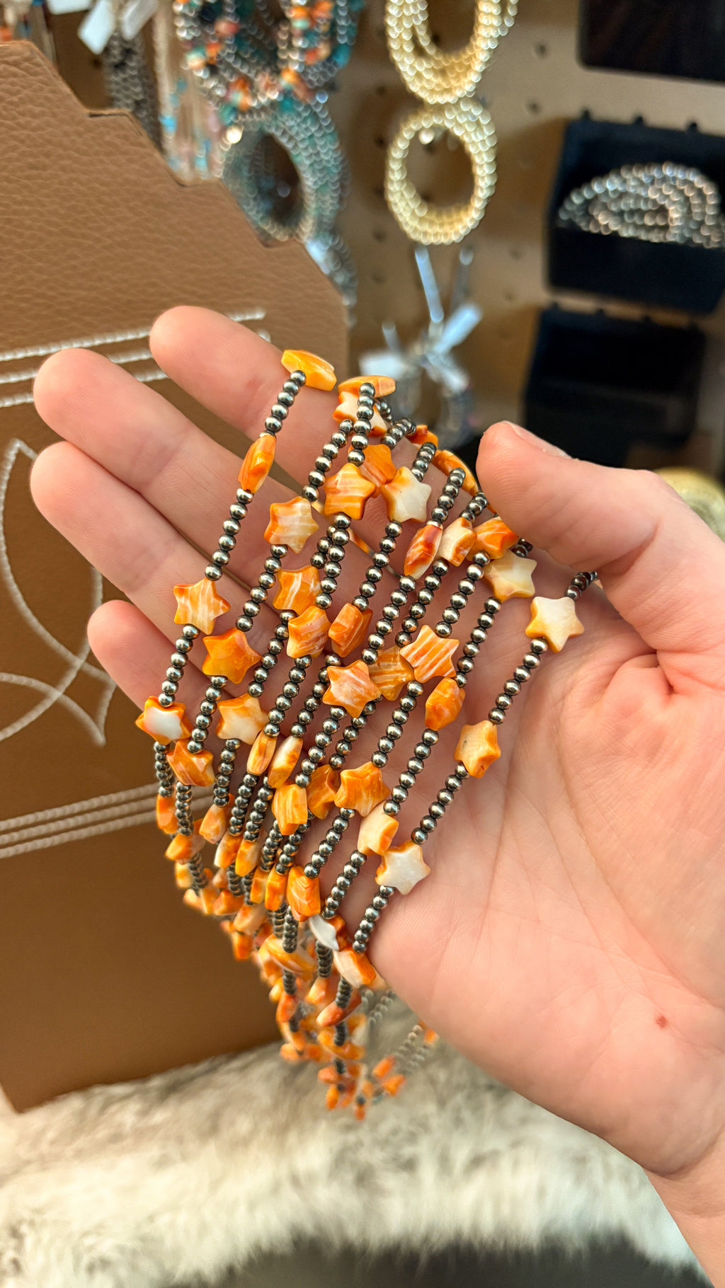 ORANGE SPINY OYSTER STAR NECKLACE